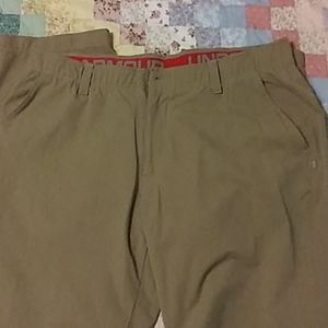 Under Armour golf pants